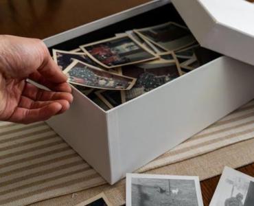 Rodzinne kadry w roli głównej: inspirujące aranżacje, które odmienią Twoje wnętrza