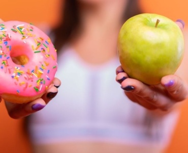 Mądre odchudzanie po porodzie: dieta, która pomaga schudnąć i dodaje energii